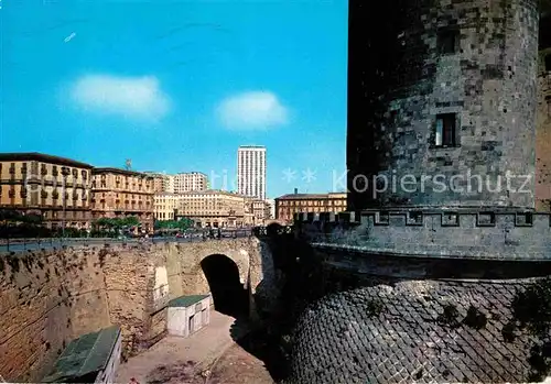 AK / Ansichtskarte Napoli Neapel Piazza Municipio Maschio Angioino e Grattacielo Kat. Napoli