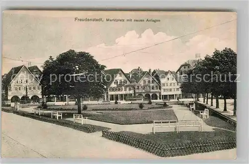 AK / Ansichtskarte Freudenstadt Marktplatz Parkanlagen Kat. Freudenstadt