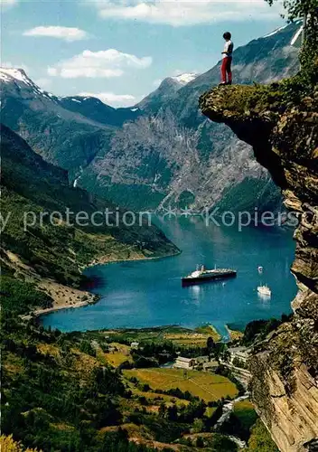 AK / Ansichtskarte Geiranger Panorama Fjord Felsen Kat. Norwegen