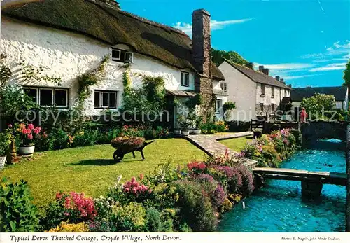 AK / Ansichtskarte Croyde Village Haeuserpartie am Bach