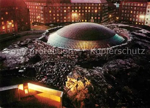 AK / Ansichtskarte Helsinki Temppeliaukio Kirche Nachtaufnahme Kat. Helsinki