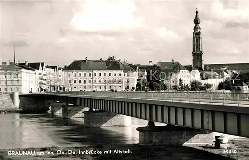 AK / Ansichtskarte Braunau Inn Innbruecke mit Altstadt
