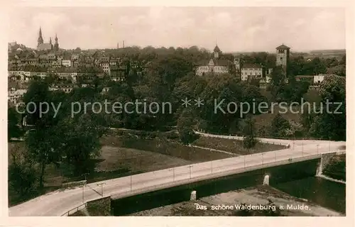 AK / Ansichtskarte Waldenburg Sachsen Stadtbild mit Mulde Bruecke Kat. Waldenburg Sachsen