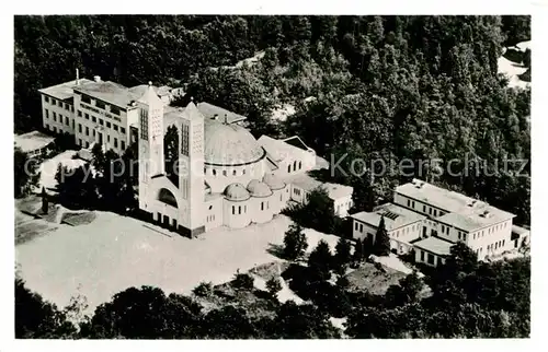 AK / Ansichtskarte Nijmegen Heilig Land Stichting Coenakelkerk met Pastorie en Pelgrimshuis luchtfoto Kat. Nimwegen Nijmegen