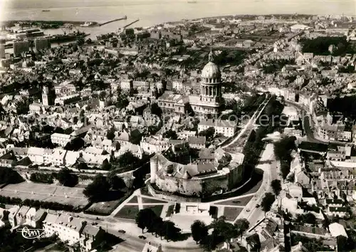 AK / Ansichtskarte Boulogne sur Mer Chateau Fliegeraufnahme Cathedrale  Kat. Boulogne sur Mer