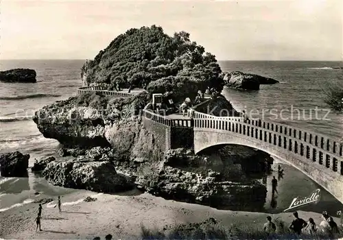 AK / Ansichtskarte Biarritz Pyrenees Atlantiques Le Rocher de Basta Kat. Biarritz