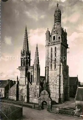 AK / Ansichtskarte Pleyben Eglise Sainte Catherine Les trois clochers de la facade Ouest Kat. Pleyben