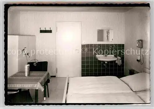 AK / Ansichtskarte Warmensteinach Hotel Zimmer Kat. Warmensteinach Fichtelgebirge