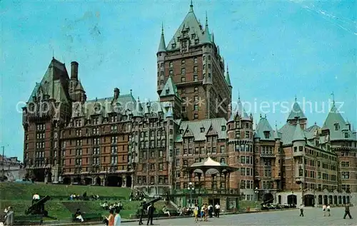 AK / Ansichtskarte Quebec Chateau Frontenac Terrasse Dufferin Kat. Quebec