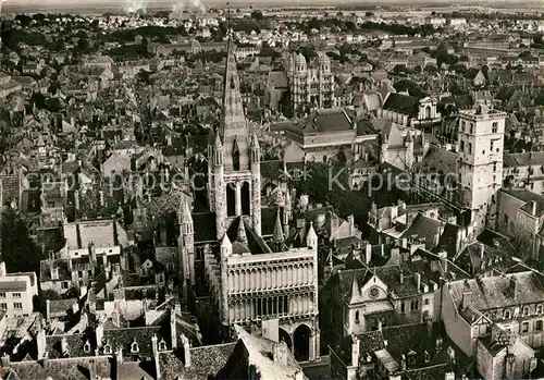 AK / Ansichtskarte Dijon Cote d Or Eglise Notre Dame vue aerienne Kat. Dijon