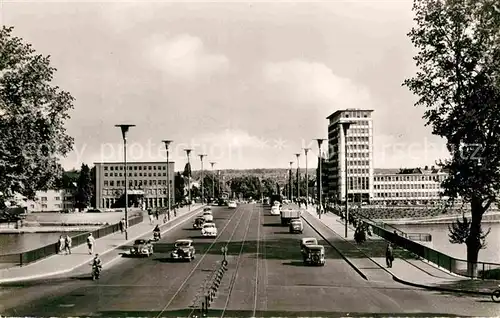 AK / Ansichtskarte Frankfurt Main Friedensbruecke mit AEG Hochhaus Kat. Frankfurt am Main