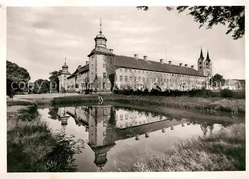 AK / Ansichtskarte Corvey Schloss und ehemalige Reichsabtei Kat. Hoexter