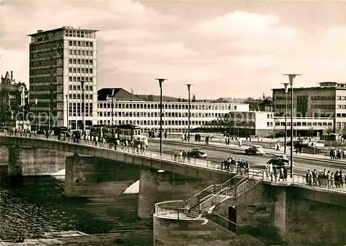 AK / Ansichtskarte Frankfurt Main Friedensbruecke Hochhaus Kat. Frankfurt am Main