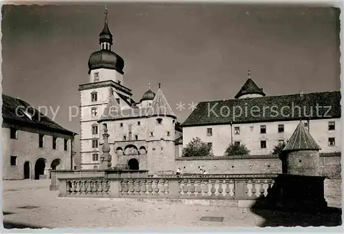 AK / Ansichtskarte Wuerzburg Festungshof Kat. Wuerzburg