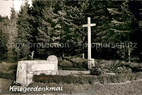 AK / Ansichtskarte Bobengruen Kriegerdenkmal Kat. Bad Steben