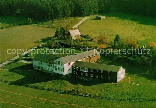 AK / Ansichtskarte Schmallenberg Jugendherberge Lenninghof Fliegeraufnahme Kat. Schmallenberg