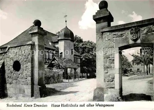 AK / Ansichtskarte Radebeul Haus Hofloessnitz mit Weinpresse Kat. Radebeul