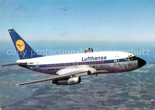 AK / Ansichtskarte Lufthansa Boeing 737 City Jet  Kat. Flug