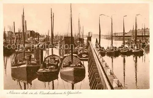 AK / Ansichtskarte Ijmuiden Nieuwe dok in de Visschershaven Fischerhafen Kat. Niederlande