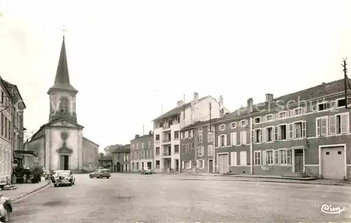 AK / Ansichtskarte Dompaire Place de l Eglise Kat. Dompaire