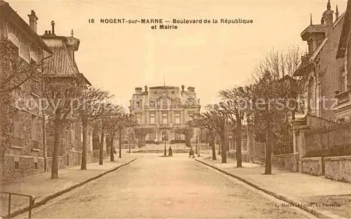 AK / Ansichtskarte Nogent sur Marne Boulevard de la Republique et Mairie Kat. Nogent sur Marne