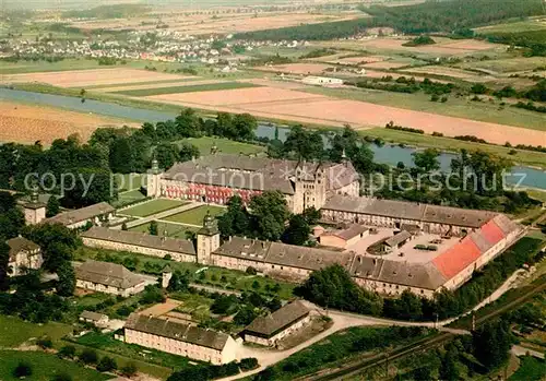 AK / Ansichtskarte Corvey Schloss und ehemalige Reichsabtei Fliegeraufnahme Kat. Hoexter