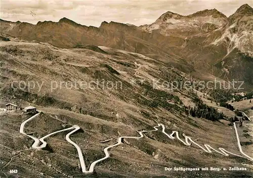 AK / Ansichtskarte Spluegen GR Pass Berg  und Zollhaus Kat. Spluegen