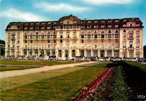 AK / Ansichtskarte Trouville Deauville Hotel Royal mit Garten