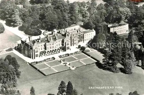 AK / Ansichtskarte Wokingham Fliegeraufnahme Easthampstead Park  Kat. Wokingham