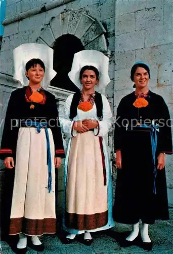 AK / Ansichtskarte Dubrovnik Ragusa Frauen in Tracht Kat. Dubrovnik