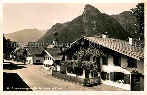 AK / Ansichtskarte Oberammergau Dedlerstrasse mit Kofel Ammergauer Alpen Kat. Oberammergau