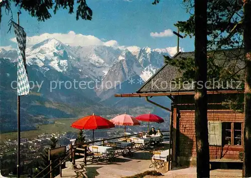 AK / Ansichtskarte St Martin Grasberg Berggaststaette Terrasse gegen Zugspitzgruppe Wettersteingebirge Kat. Garmisch Partenkirchen