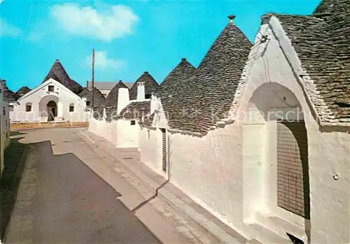 AK / Ansichtskarte Alberobello Apulien Via del Gesu e Trullo Sovrano Kat. Bari