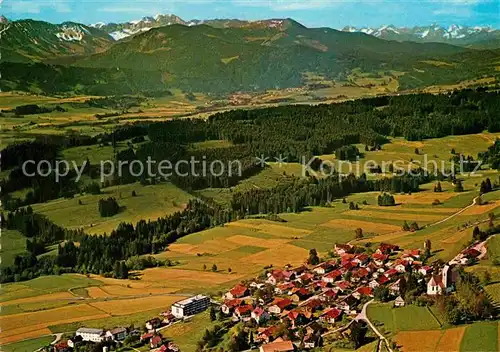 AK / Ansichtskarte Mittelberg Oy Luftkurort Alpenpanorama Fliegeraufnahme Kat. Oy Mittelberg