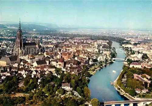 AK / Ansichtskarte Ulm Donau Stadtbild mit Muenster hoechster Kirchturm der Welt Fliegeraufnahme Kat. Ulm