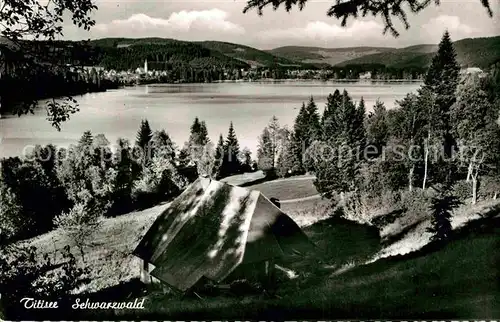 AK / Ansichtskarte Titisee Neustadt Partie am See Kat. Titisee Neustadt