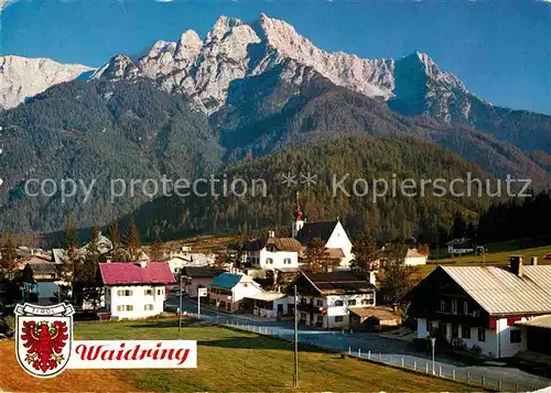 AK / Ansichtskarte Waidring Tirol Sommerfrische Ortsansicht mit Kirche mit Steinbergen Kat. Waidring