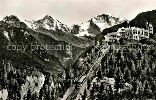 AK / Ansichtskarte Zahnradbahn Interlaken Heimwehfluh Jungfrau Moench Eiger  Kat. Bergbahn