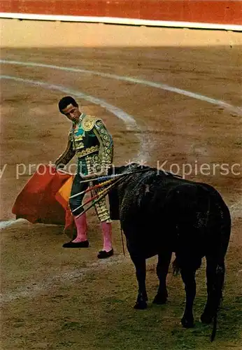 AK / Ansichtskarte Stierkampf Toros El Viti Cita con la Derecha  Kat. Sport