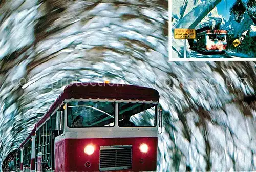 AK / Ansichtskarte Eisenbahn Doomed Glacier Universal Studios  Kat. Eisenbahn