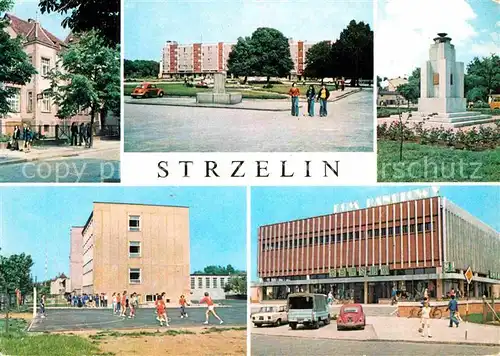 AK / Ansichtskarte Strzelin Hotel Polonia Rynek Pomnik Gen. Karol Swierczewskiego Kat. Strehlen Niederschlesien