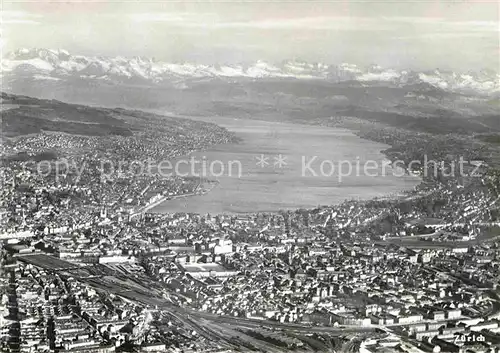 AK / Ansichtskarte Zuerich ZH Fliegeraufnahme Zuerichsee und Alpen