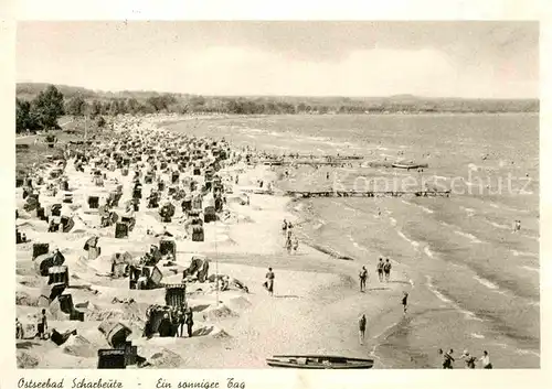 AK / Ansichtskarte Scharbeutz Ostseebad Strand Strandkoerbe Kat. Scharbeutz