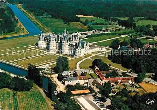 AK / Ansichtskarte Chambord Blois Fliegeraufnahme Chateau Kat. Chambord