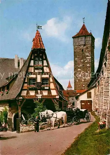 AK / Ansichtskarte Pferdekutschen Rothenburg Tauber Alte Schmiede Wehrgang  Kat. Tiere