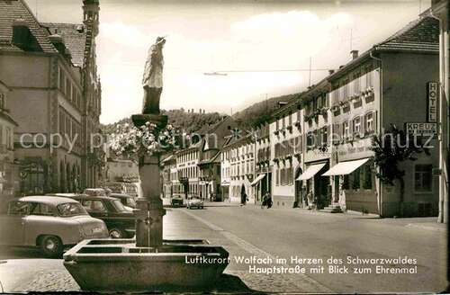 Ak Ansichtskarte Wolfach Hauptstrasse Mit Blick Zum Ehrenmal Kat