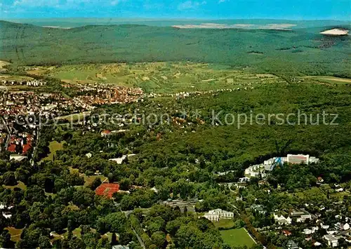 AK / Ansichtskarte Bad Homburg Teilansicht mit Kurpark Fliegeraufnahme Kat. Bad Homburg v.d. Hoehe