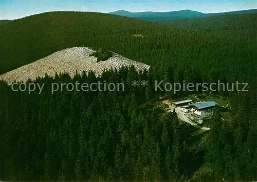 AK / Ansichtskarte Lusenschutzhaus mit Gipfel Bayerischer Wald Fliegeraufnahme Kat. Neuschoenau