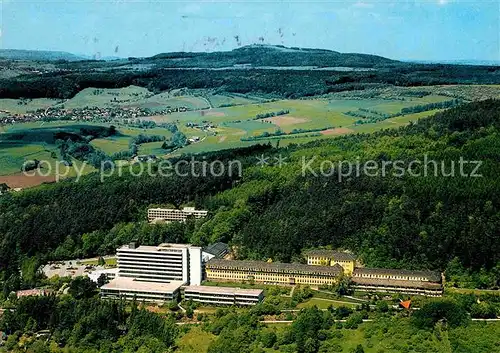 AK / Ansichtskarte Hoexter Weser Weserberglandklinik Fliegeraufnahme Kat. Hoexter