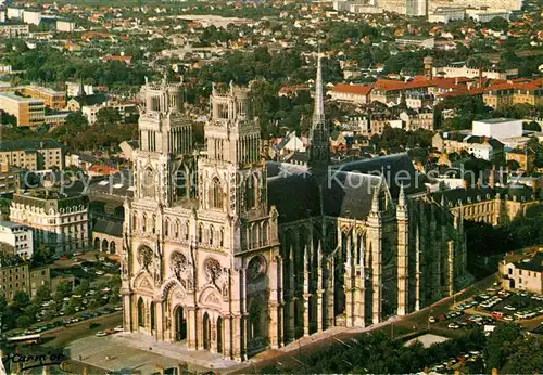 AK / Ansichtskarte Orleans Loiret Fliegeraufnahme Cathedrale Sainte Croix  Kat. Orleans